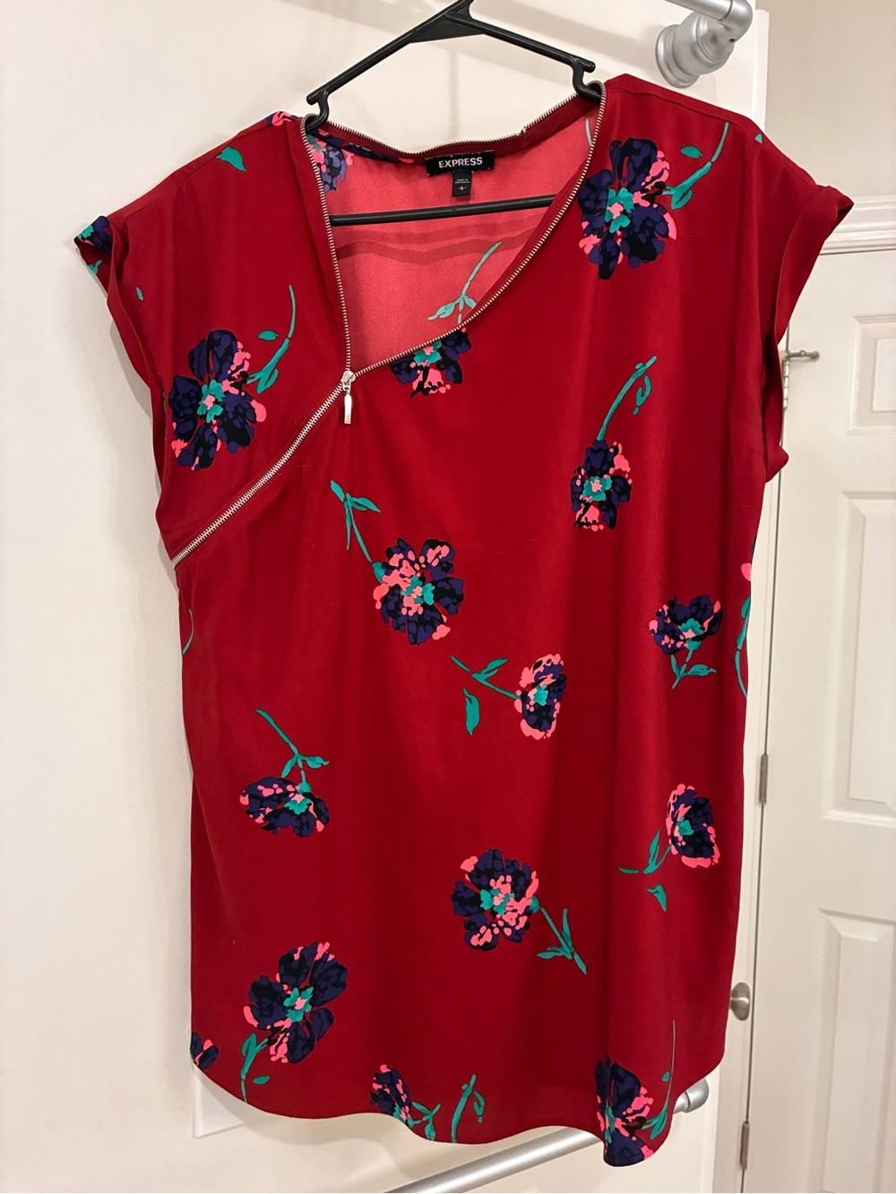 Express Red Floral Zip-Front Blouse